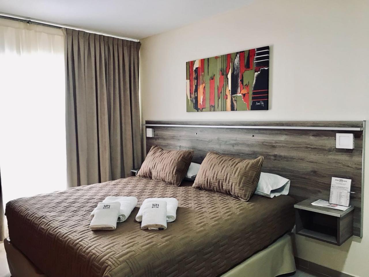 Illia 121 Apart Hotel Neuquén Eksteriør bilde